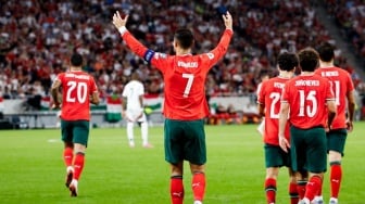 Sumpah Serapah Cristiano Ronaldo Bela Joao Felix: Banyak Orang Idiot!