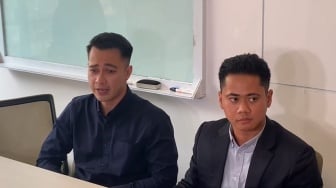 Bukan Selingkuh dan KDRT, Eza Gionino Blak-blakan Soal Alasan Digugat Cerai Istri