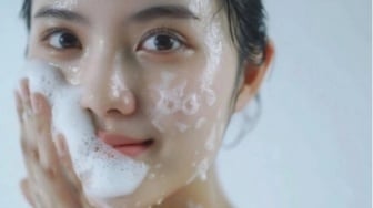 4 Low pH Acne Cleanser untuk Merawat Kulit Berjerawat Tanpa Bikin Iritasi!
