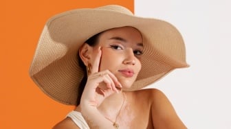 5 Rekomendasi Sunscreen yang Bikin Wajah Glowing Tanpa Make Up