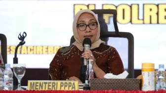 Menteri PPPA Jenguk 13 Anak Demonstran di Cirebon, Tegaskan Keadilan Restoratif Wajib Diterapkan