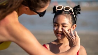 5 Sunscreen Anak Rekomendasi IDAI, Aman dan Bebas Kandungan Berbahaya
