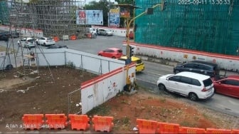 Geger! CCTV Pemda DIY Tampilkan Tulisan Provokatif: Siapa Dalang di Baliknya?