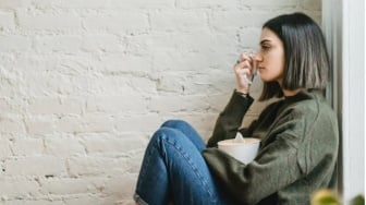 Kenali Friendship Heartbreak dan Cara Bangkit saat Patah Hati Sama Bestie