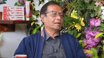Mahfud MD Khawatirkan Kondisi Negara Jika TNI Laporkan Ferry Irwandi: Kacau