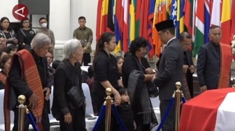 Dedikasi 16 Tahun Berujung Duka: Kemenlu RI Lepas Kepergian Zetro Leonardo Purba