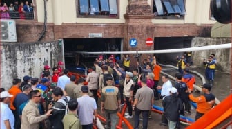Pasar Badung Dan Kumbasari Lumpuh Akibat Banjir: Kerugian Capai Puluhan Miliar