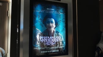 Tanggal Tayang Sudah Dekat! Intip Keseruan Screening 'Perempuan Pembawa Sial' di Yogyakarta
