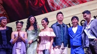 Ciuman Pertama di Film, Nirina Zubir Puji Michael Notardonato: Untung Rajin Sikat Gigi