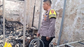 Aksi Sadis Cucu Pemilik Kios Pecel Lele di Bogor, Nenek dan Pamannya Dibakar Hidup-hidup!