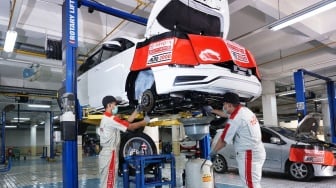 Pahami Tanda-Tanda Sistem Suspensi Mobil Sudah Mulai Terganggu