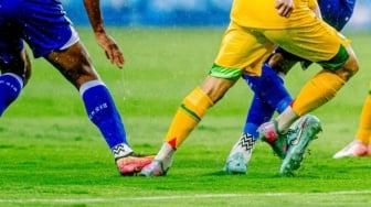 Persebaya Kasih Bukti Harusnya Gol Uilliam Barros Tidak Sah
