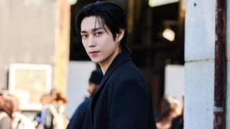 Intip 4 Gaya Kasual Chic ala Kim Young Dae, Cocok Buat Daily Look!