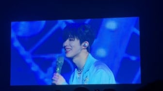 B.I Guncang Jakarta! Ribuan ID Padati Konser 'The Last Parade' yang Membara