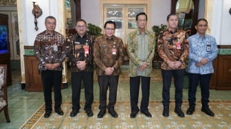 Sambangi DIY, Kemendagri Dorong Pemda Optimalkan Siskamling dan Pastikan Situasi Kamtibmas Aman