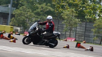 Jajal Langsung Skutik Bergaya SUV New Honda ADV160, Karakter Maskulin Semakin Dominan