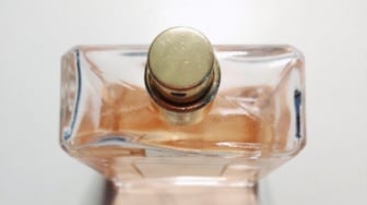 5 Parfum Non Alkohol untuk Pekerja yang Wanginya Awet, Tak Khawatir Iritasi