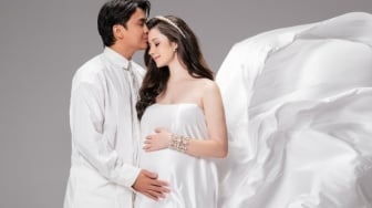 Sesuai Prediksi Vika Kolesnaya, Anak Pertama Billy Syahputra Laki-Laki