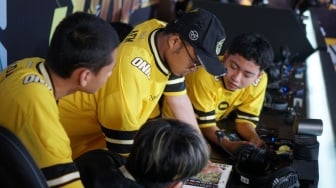 Onic Jadi Tim Indonesia Pertama Lolos Grand Final FFWS SEA 2025 Fall Free Fire