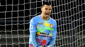 9 Penyelamatan Spektakuler Emil Audero, Selamatkan Cremonese dari Pembantaian Verona