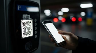 Scan QRIS Parkir Bisa Kuras Rekening? Kenali Ciri-Ciri Penipuannya