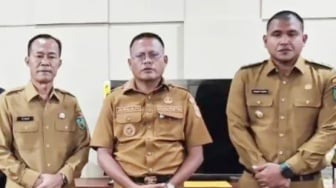 Makin Ruwet! Wali Kota Arlan Bilang Hoaks, Kepsek Sudah Ucap Salam Perpisahan di Sekolah