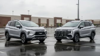 Mitsubishi Xpander Cross vs Hyundai Stargazer Cartenz X, Siapa Unggul Fitur dan Harga?