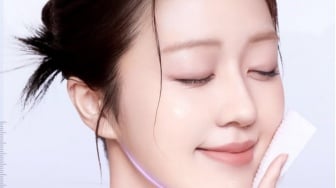 4 Exfoliating Pad AHA-BHA-PHA, Solusi Praktis Atasi Komedo dan Kulit Kusam