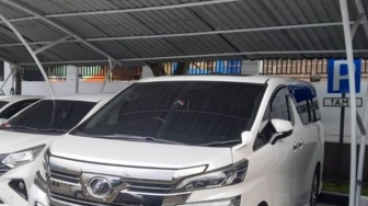 Korupsi BUMD Serang: Rumah, Kantor, Hingga Mobil Mewah Disita Kejari