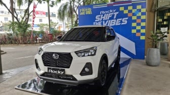 ADM Luncurkan Daihatsu Rocky Versi Penyegaran dan Gran Max Blind Van Bertransmisi Otomatis