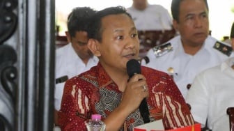 Mengintip Isi Garasi Rohmat Marzuki, Wamenhut Baru Punya Mobil Mewah Cuma Rp80 Juta