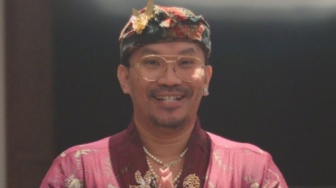 Dari Mana Saja Sumber Penghasilan Mongol? Duit Rp53 Miliar Raib Dibawa Cagub Korup