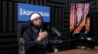 Di Balik Isu Korupsi Kuota Haji, Ustaz Khalid Basalamah Angkat Bicara