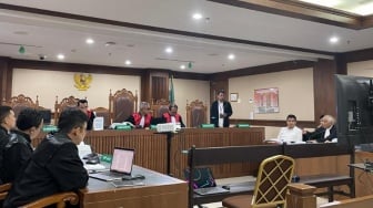 'Keterangan Anda Berubah!' Detik-detik Saksi PT Poison Ditegur Hakim di Sidang Sengketa Tambang