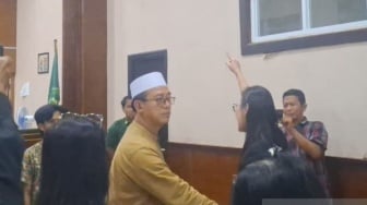 Terdakwa Tabrak Lari Dituntut Ringan, Anak Korban Ngamuk: Saya Bakal Kirim Surat ke Presiden Prabowo