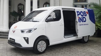 Wuling Motors dan Pos Indonesia Hadirkan Mitra EV Sebagai Solusi Kendaraan Logistik