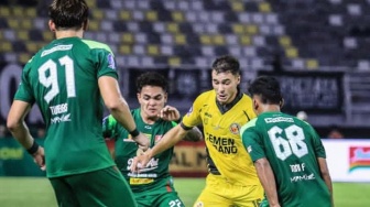 Semen Padang FC Kalah Tipis 0-1 dari Persebaya Surabaya