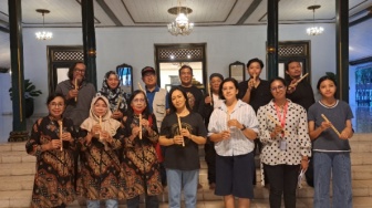 Suling Bambu Sebagai Ruang Lintas Kalangan
