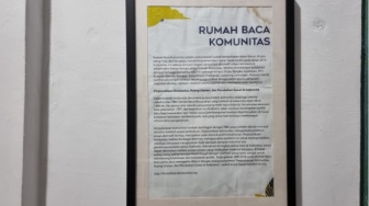 Rumah Baca Komunitas: Membaca, Menulis, Menanam, dan Hidup Bersama Literasi