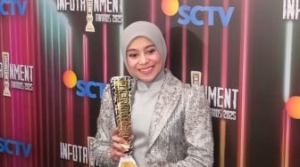 Daftar Lengkap Pemenang Infotainment Awards 2025, Aqeela Calista hingga Keluarga Leslar Borong Piala