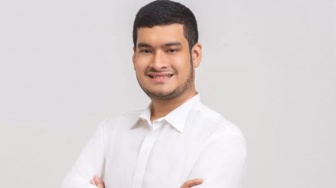 Profil Alvin Akawijaya Putra, Bupati Buton Kontroversial yang Hilang Sebulan saat Dicari Mahasiswa