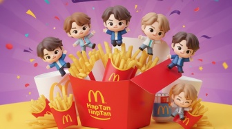 Serbu Sekarang! Happy Meal TinyTAN Edisi Spesial BTS Hadir di McDonald's Indonesia!