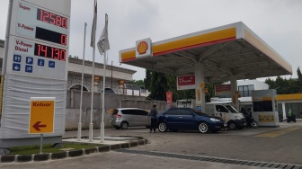 Karyawan Shell di Bogor Heran dengan Saran Bahlil: Beli BBM ke Pertamina, Kualitas Kami Hilang!