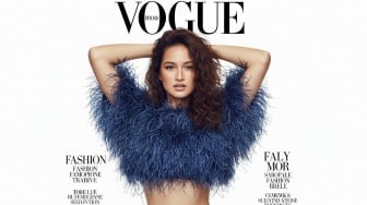 5 Prompt Gemini AI Bikin Foto ala Cover Majalah yang Viral Bak Model Top