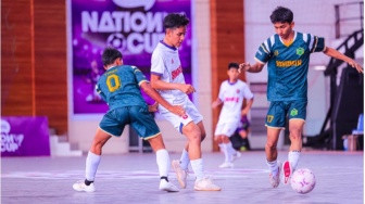 Esensi Permainan Futsal: Adrenalin, Tawa, dan Solidaritas