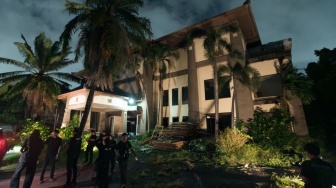 Ada Serangan di Hotel Terbengkalai, Simak Diary Misteri Sara Spesial Bali Hanya di Aplikasi Ini