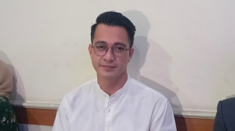 Lagi Proses Cerai, Eza Gionino Sepakat Bayar Nafkah Rp25 Juta per Bulan untuk 3 Anak