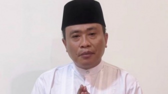 Viral Usai Lempar Gagang Mikrofon, Ini Permintaan Maaf Lengkap Kepala Kanwil Kemenag NTB