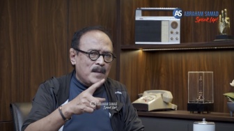 Rezim Jokowi Rusak Peradaban? Erros Djarot Bongkar Borok Nepotisme dan Buzzer di Lingkar Kekuasaan