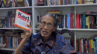 Anhar Gonggong Tertawa Lucu Polisi Sita Buku Franz Magnis Suseno: Harusnya Baca Dulu Isinya!